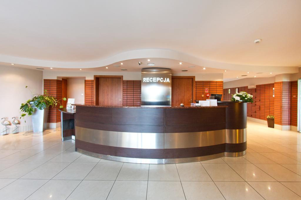 Park Hotel Tryszczyn Eksteriør billede