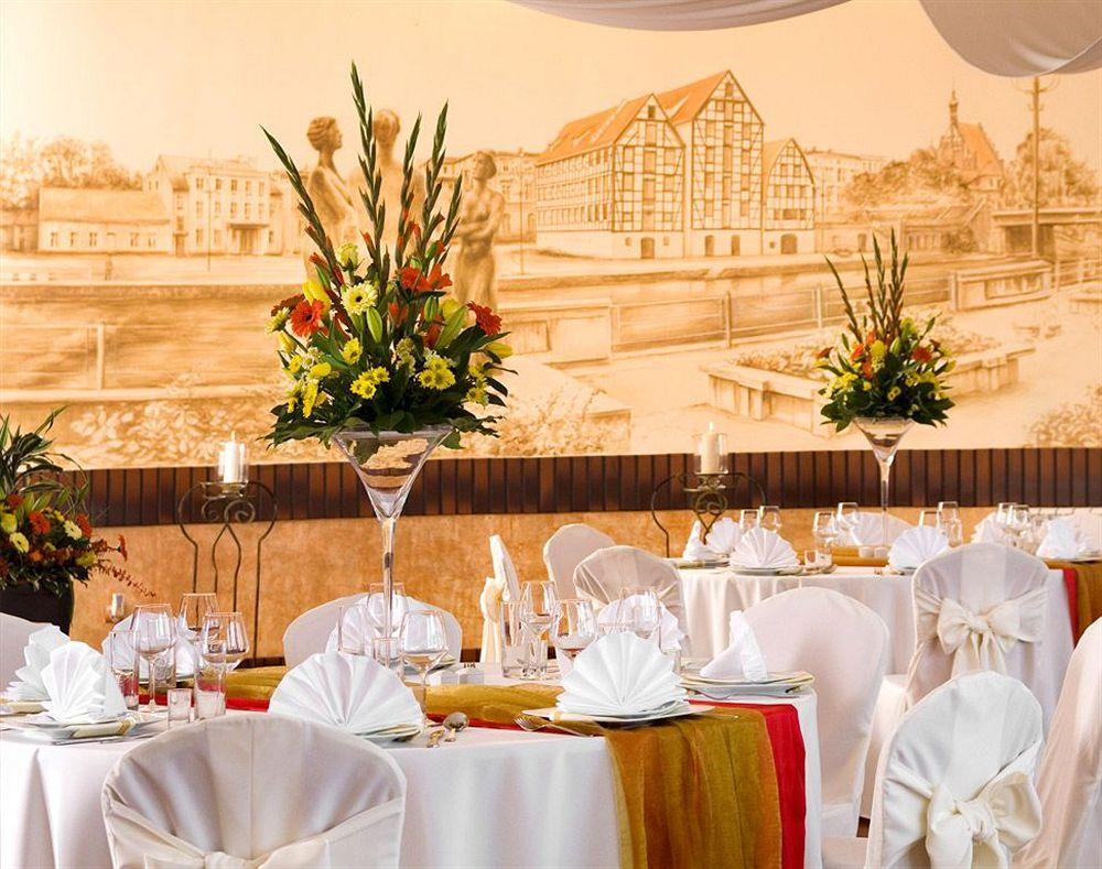 Park Hotel Tryszczyn Eksteriør billede